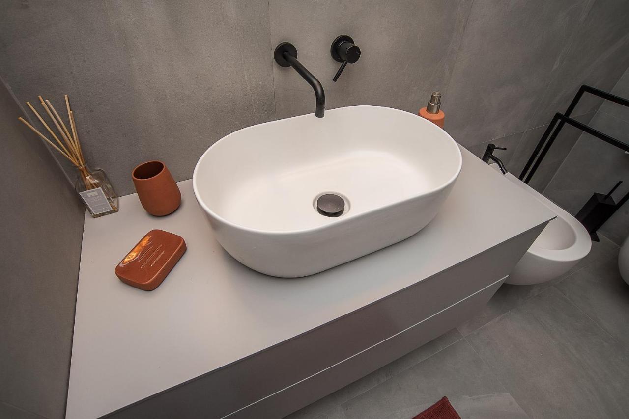 Likeyourhome, 80 Sq M Luxury Apartment With Jacuzzi, In Trastevere District Рим Екстериор снимка